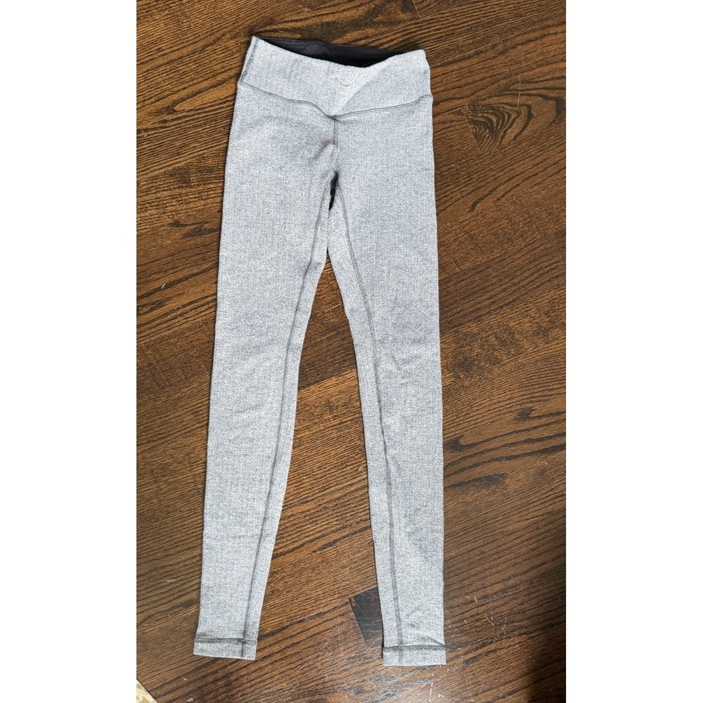 lululemon Women's Black/Gray Herringbone High Rise Leggings Yoga 4
